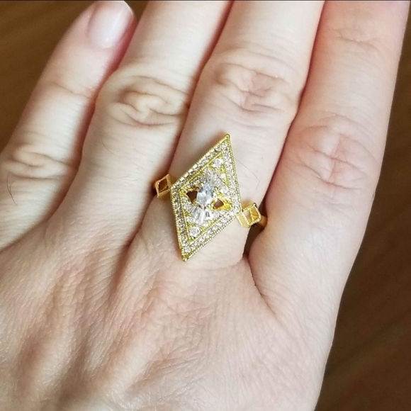 New 18K Gold Plated Lozenge Shaped Diamond Ring for Women - Picture 5 of 7